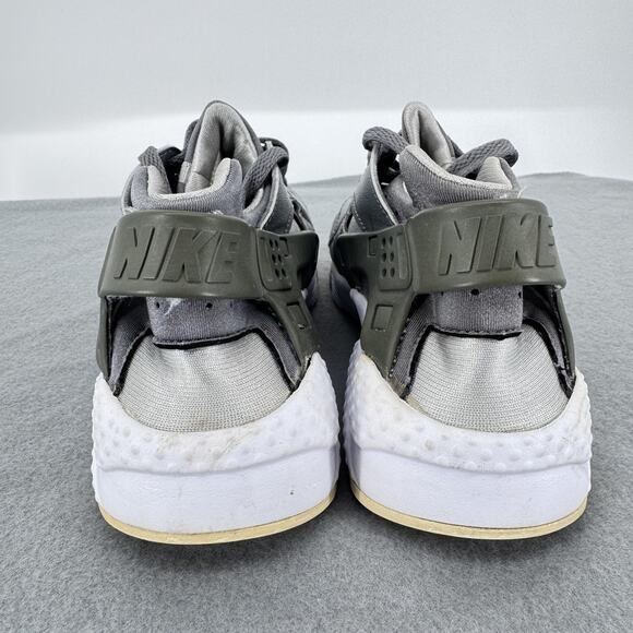 Nike Air Huarache Shoes Youth Size 7Y Gray White Olive Running 654275-012 - Picture 5 of 9